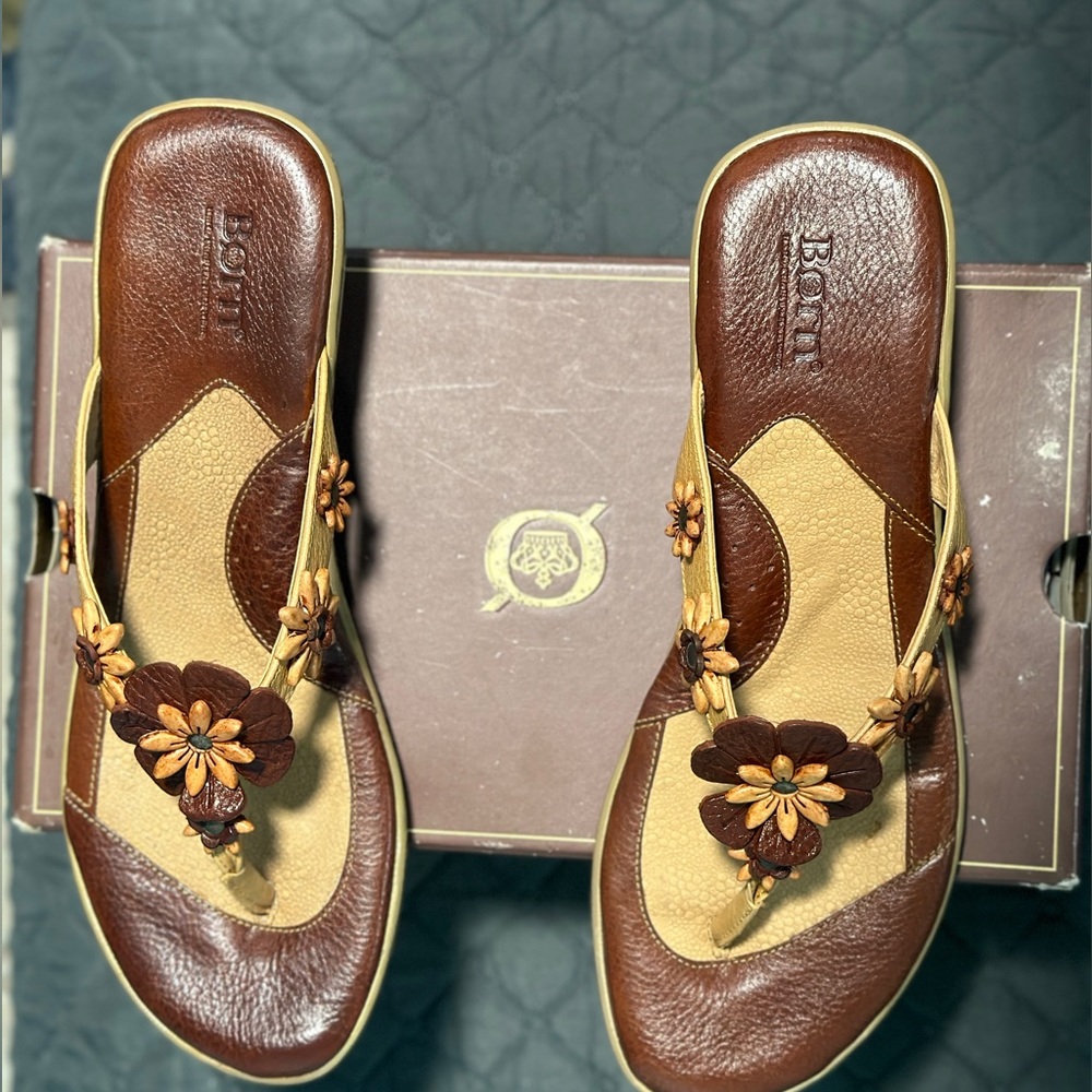 Born Kamy brown Sandles
